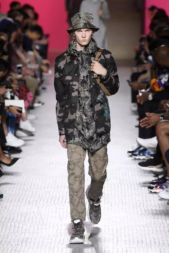 Valentino Men's Spring ya 2019