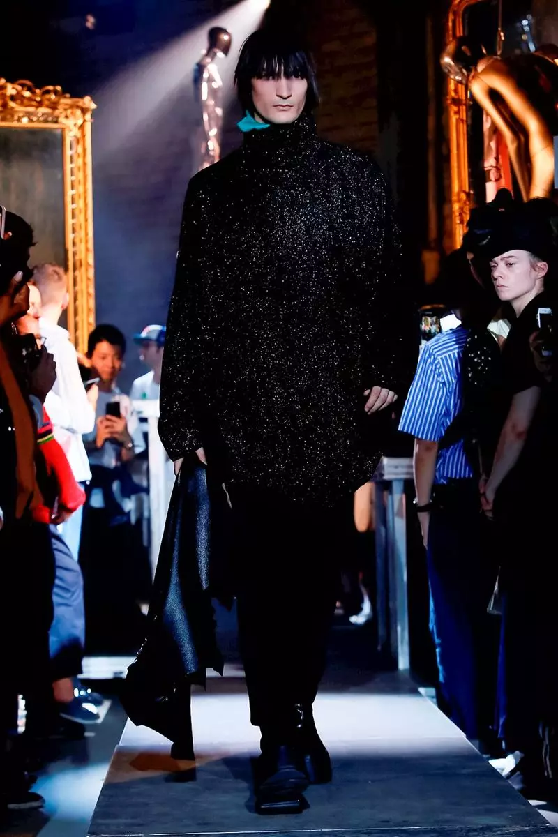 Raf Simons Pranverë Verë 2019 Paris2