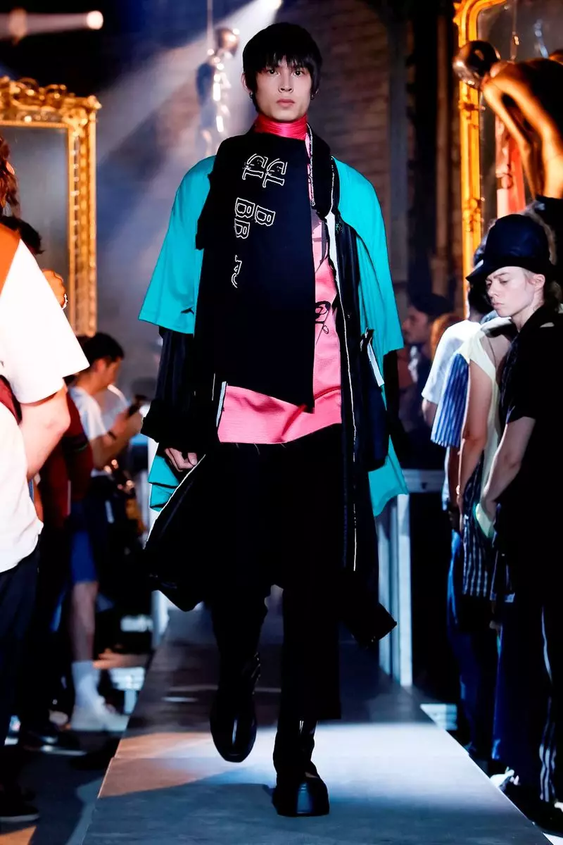 Raf Simons Spring Summer 2019 Paris24