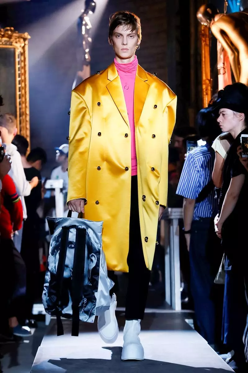 Raf Simons Jar Leto 2019 Paríž43