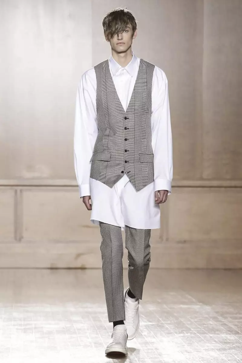 Alexander Macqueen-Menswear Orisun omi Ooru 2015 Fashion Show ni London