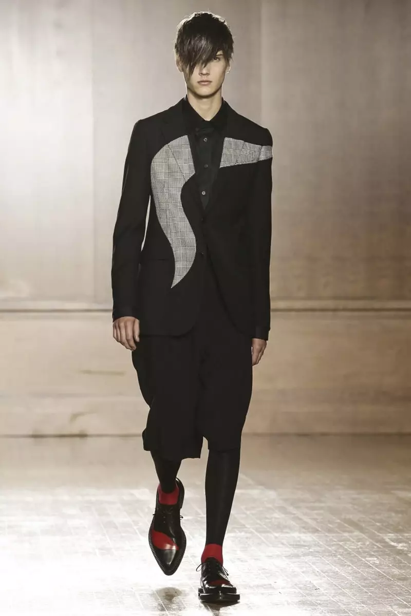 Alexander Macqueen-Menswear Fashion Show våren sommaren 2015 i London