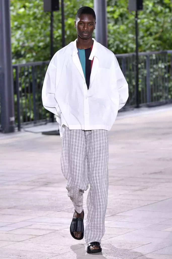 Issey Miyake Men's Spring 2019