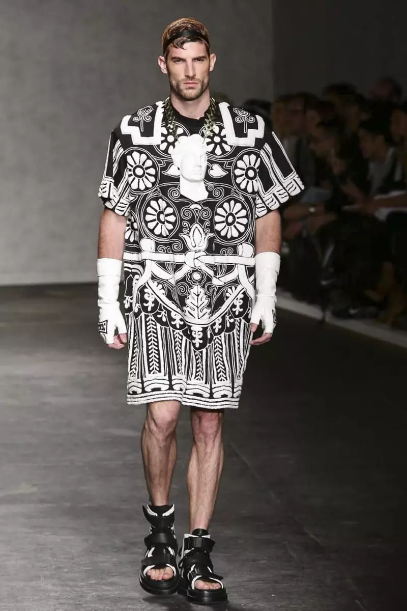 KTZ Menswear Spring Summer 2015 Fashion Show di London