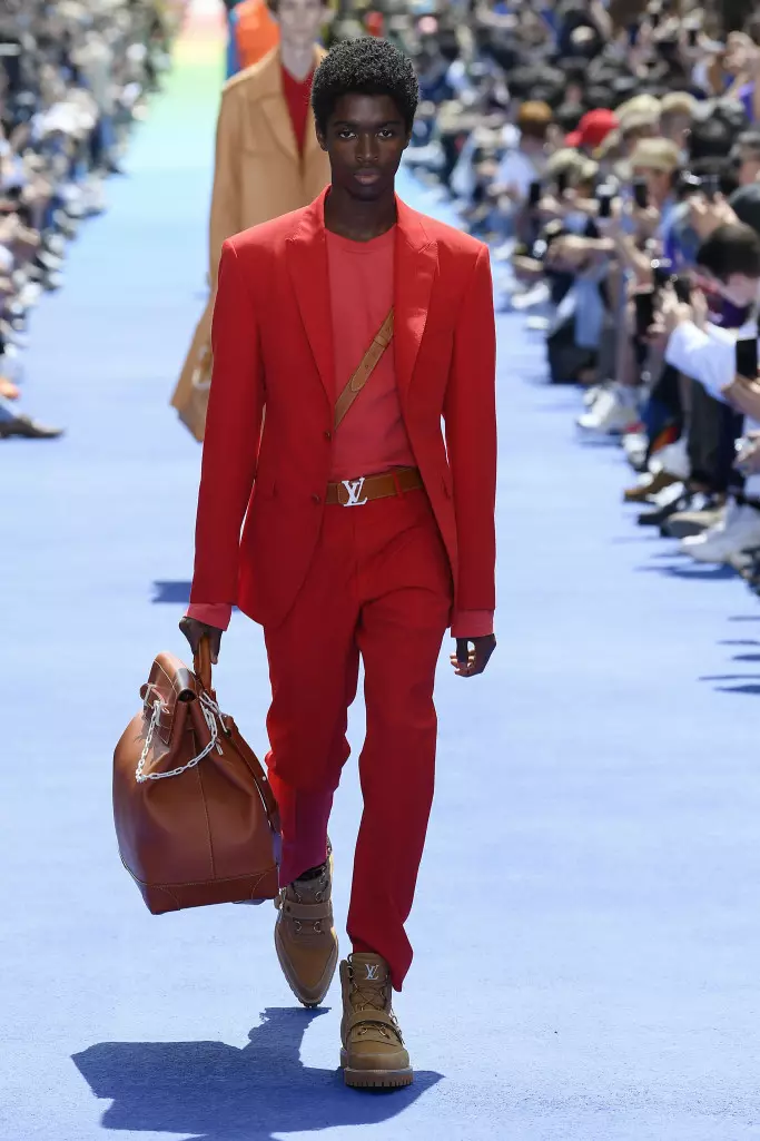 Louis Vuitton Gizonezkoen 2019ko udaberria