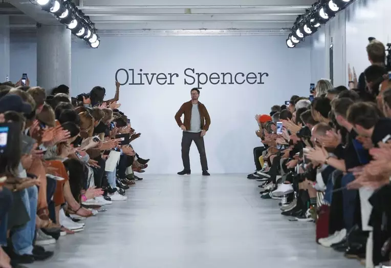 OLIVER SPENCER MENSWEAR אביב קיץ 2017 לונדון (29)