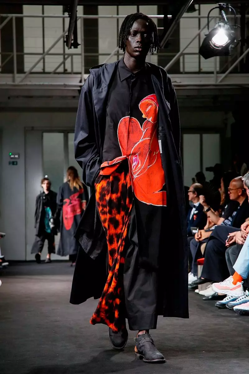 Yohji Yamamoto vīriešu apģērbi, 2019. gada pavasara vasara, Parīze40