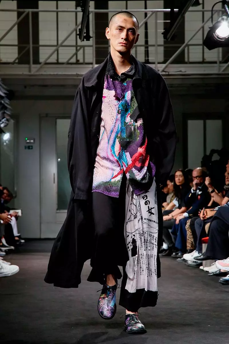 Yohji Yamamoto vīriešu apģērbi, 2019. gada pavasara vasara, Parīze41