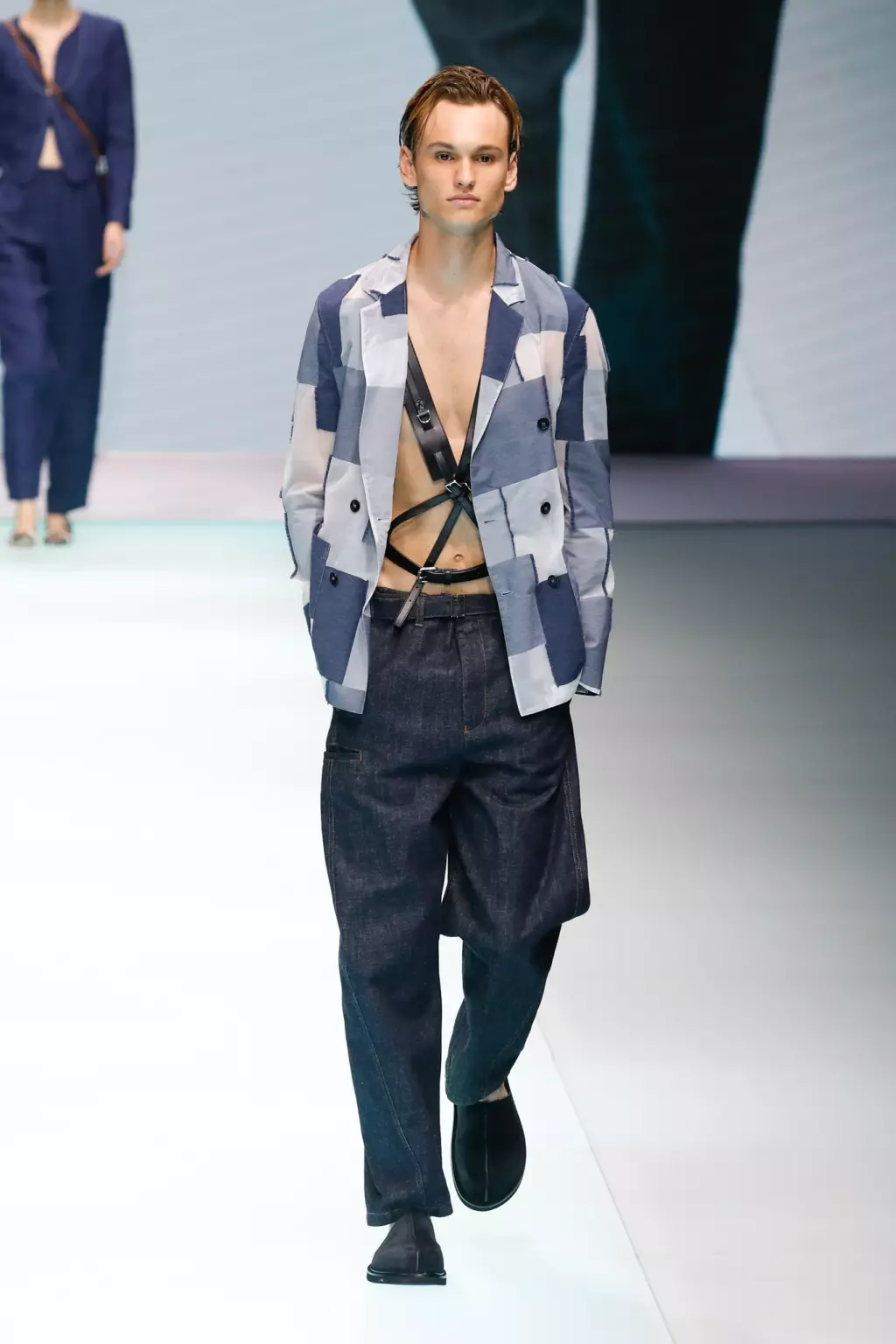 Emporio Armani Prêt à Porter Printemps 2022 8808_2