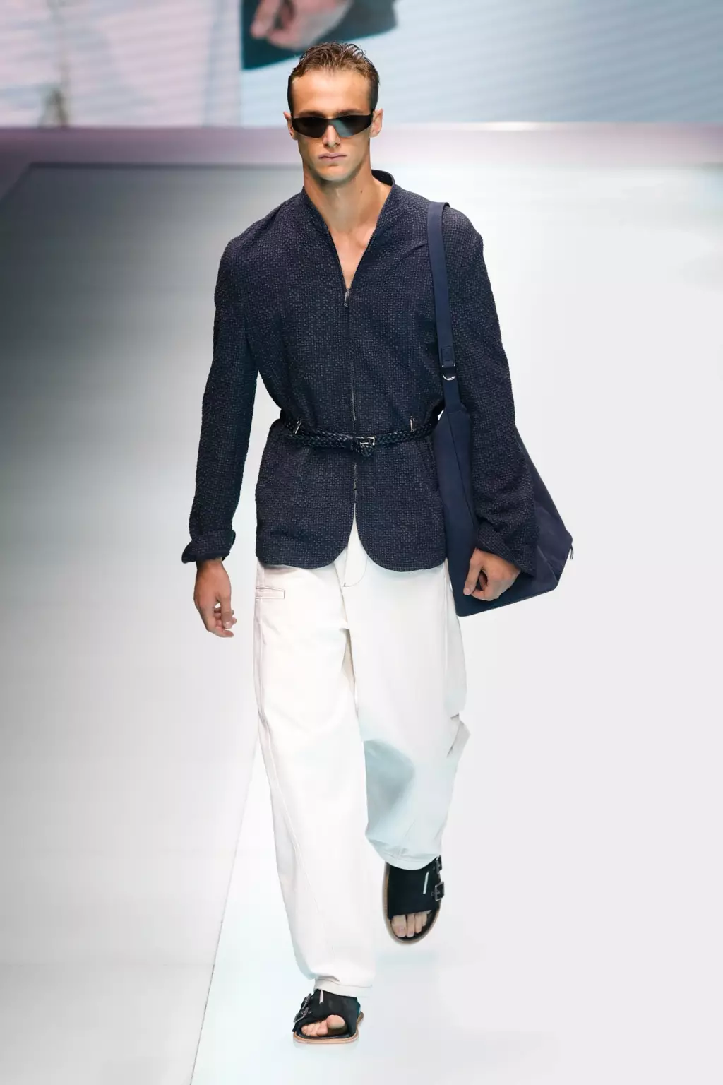 Emporio Armani Tayari Kuvaa Spring 2022 8808_7