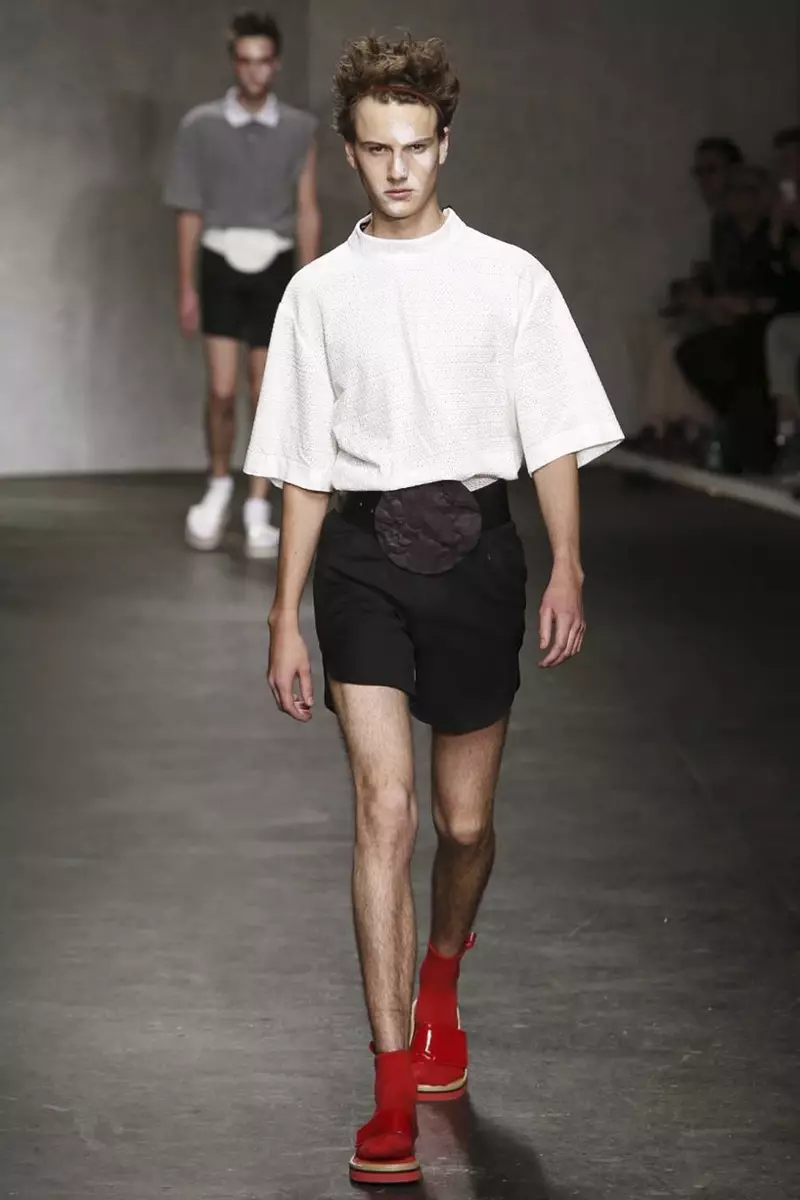 Xander Zhou, desfile de moda masculina primavera verán 2015 en Londres