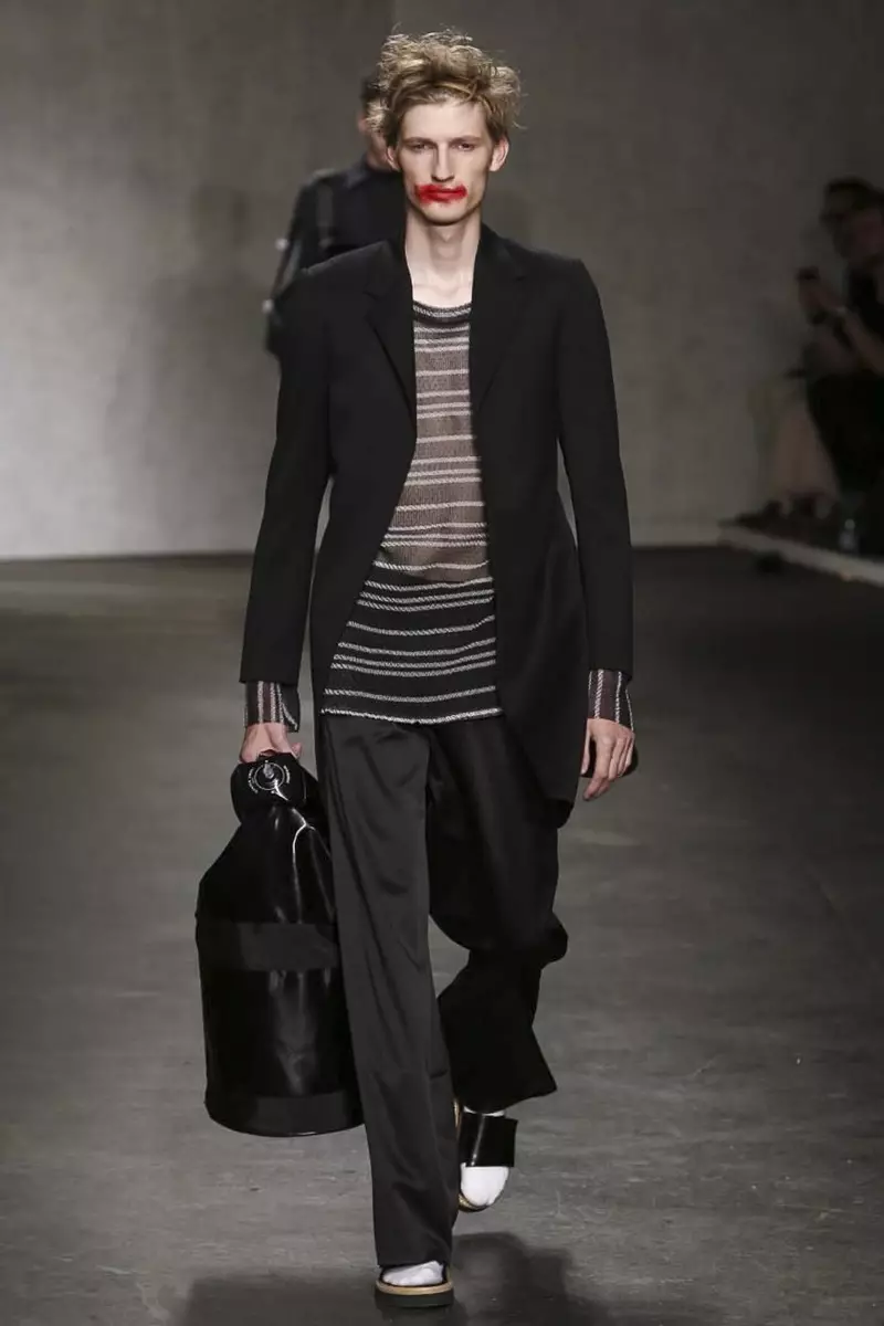 Xander Zhou, Menswear Spring Summer 2015 Fashion Show di London