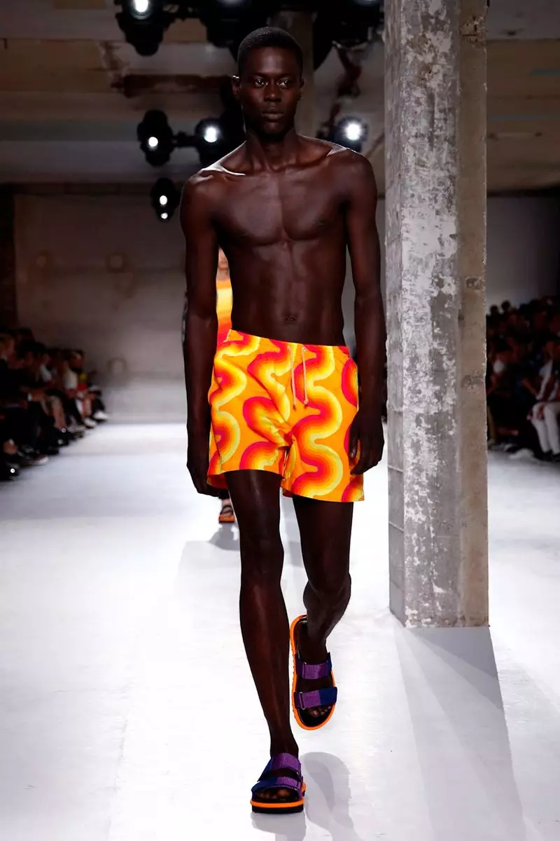 Dries Van Noten férfiruházat, 2019. tavaszi nyár Párizs15