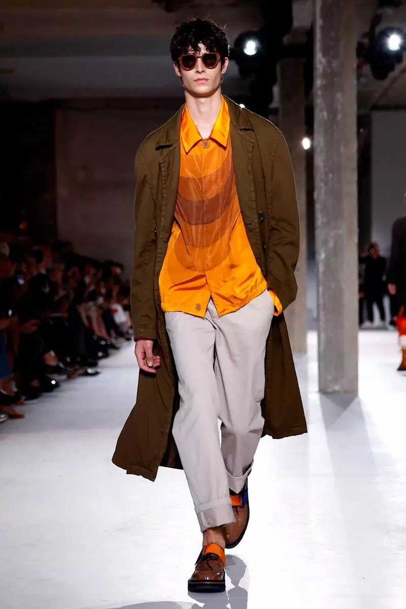 Akanjo lehilahy Dries Van Noten lohataona fahavaratra 2019 Paris2