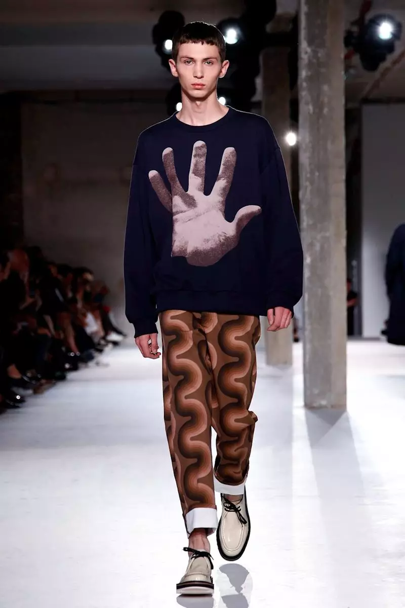 Dries Van Noten uwe nwoke n'oge opupu ihe ubi 2019 Paris35