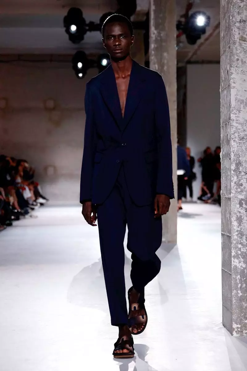 Dries Van Noten uwe nwoke n'oge opupu ihe ubi 2019 Paris36