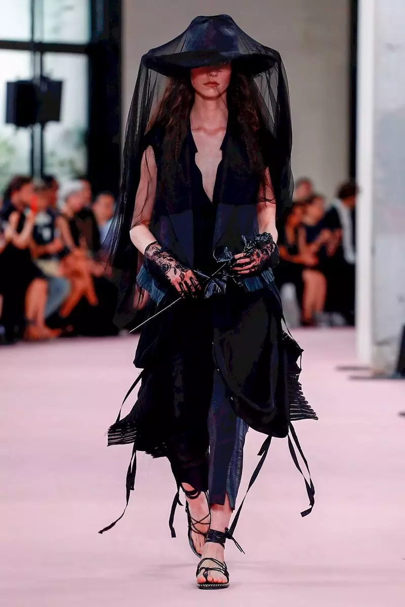 Ann Demeulemeester pánske oblečenie jar leto 2019 Paríž11