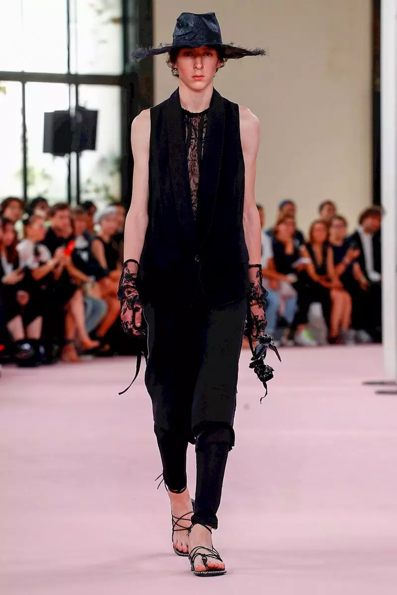 Ann Demeulemeester Baju Lalaki Musim Semi Usum Panas 2019 Paris15