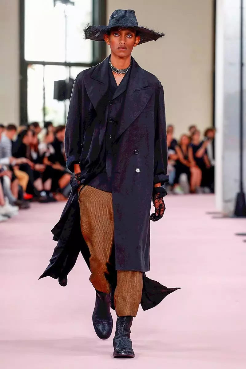 Ann Demeulemeester מענסוועאַר פרילינג זומער 2019 פּאַריז24