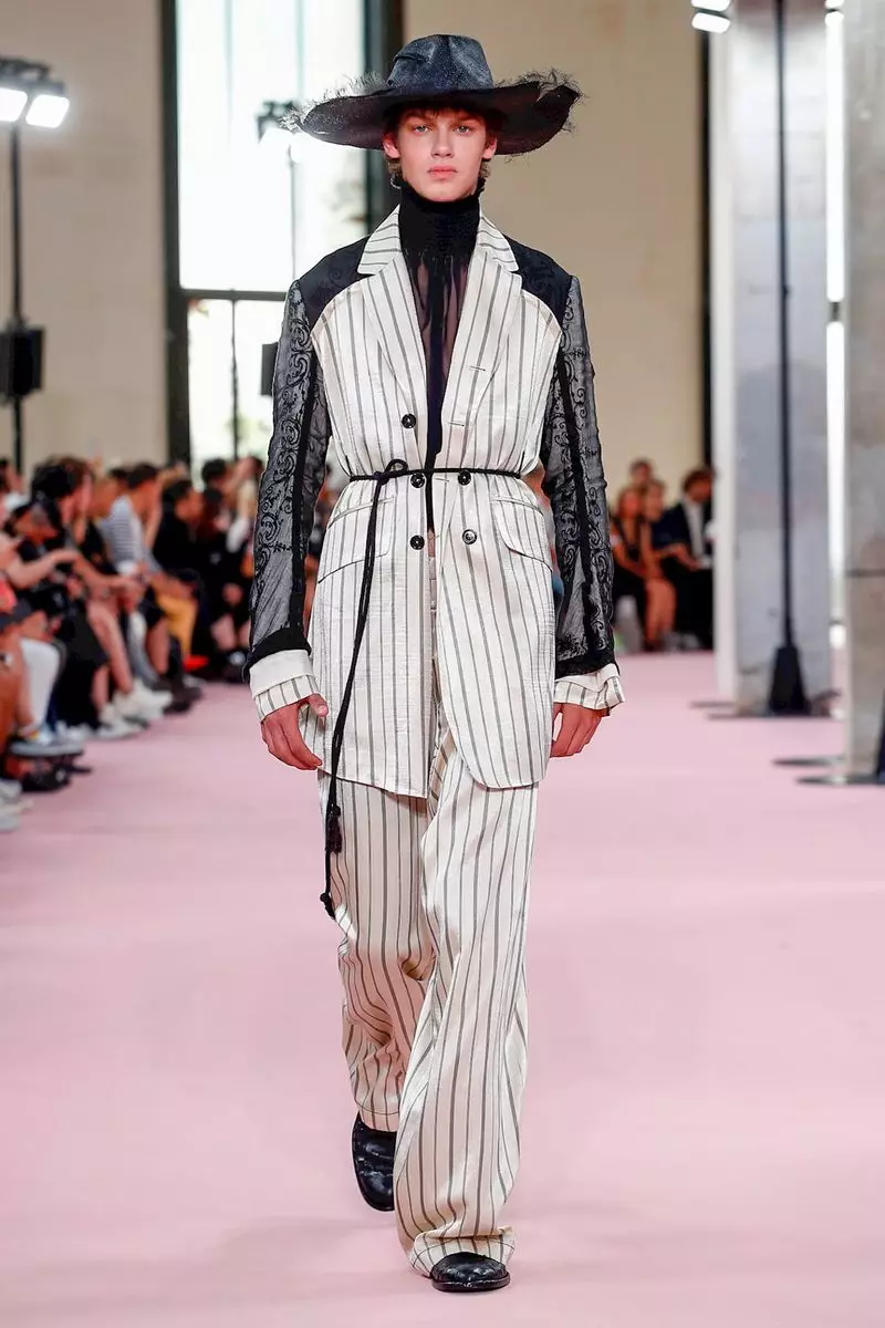 Ann Demeulemeester vyriški drabužiai, 2019 m. pavasario vasara, Paryžius28