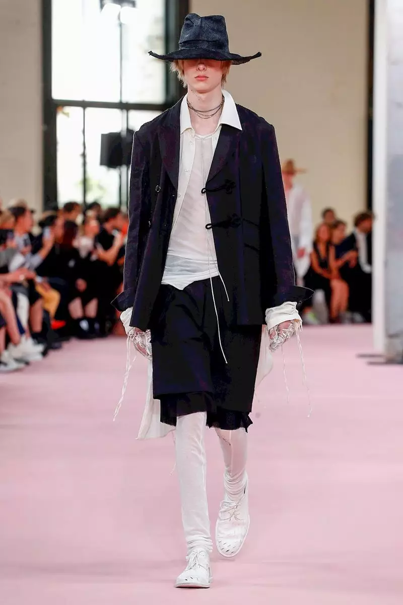 Ann Demeulemeester Menswear Spring Summer 2019 Paris44