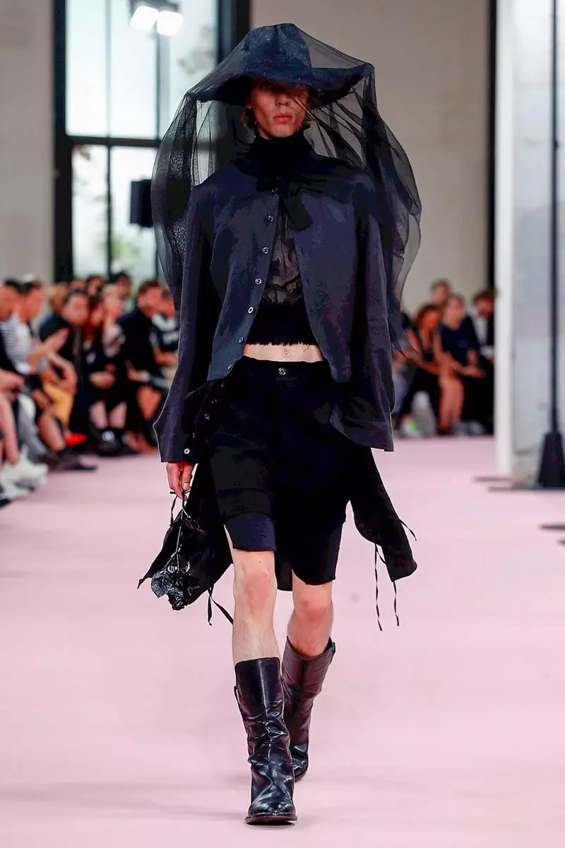 Ann Demeulemeester ерлер киімі көктемгі жаз 2019 Париж51