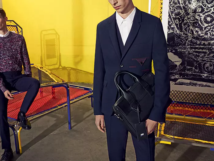 Stap in de fantastische wereld van Dior Homme in onze nieuwe video met de herfstcollectie 2015.