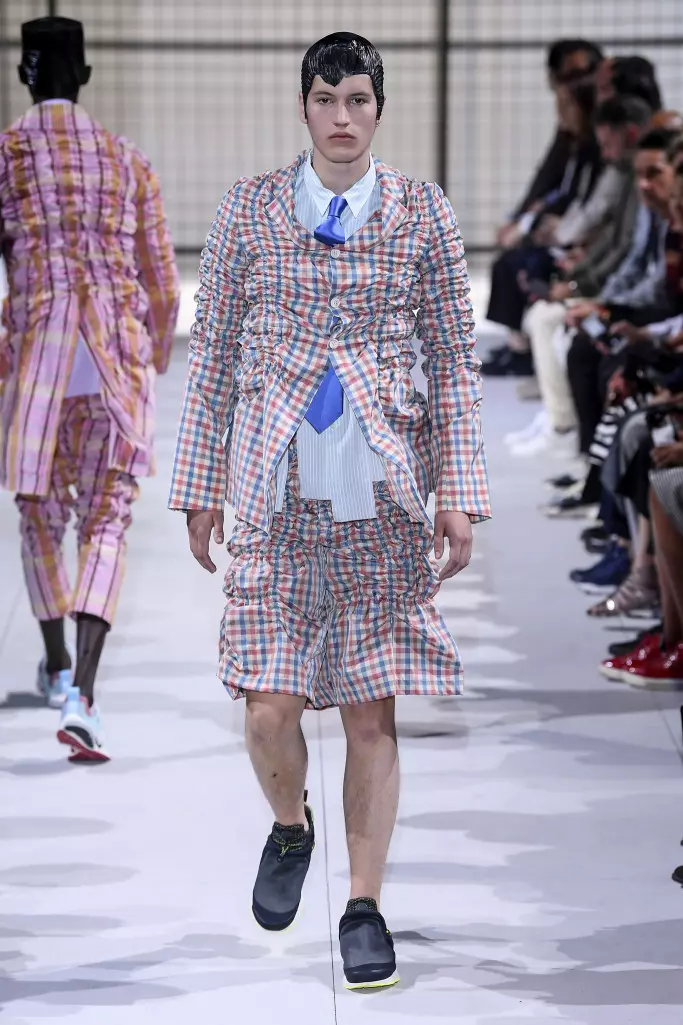 مجموعة Comme Des Garcons للرجال لربيع 2019