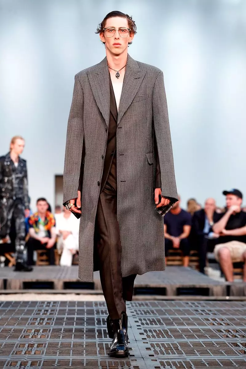 Alexander McQueen Menswear Spring Ting-init 2019 Paris16