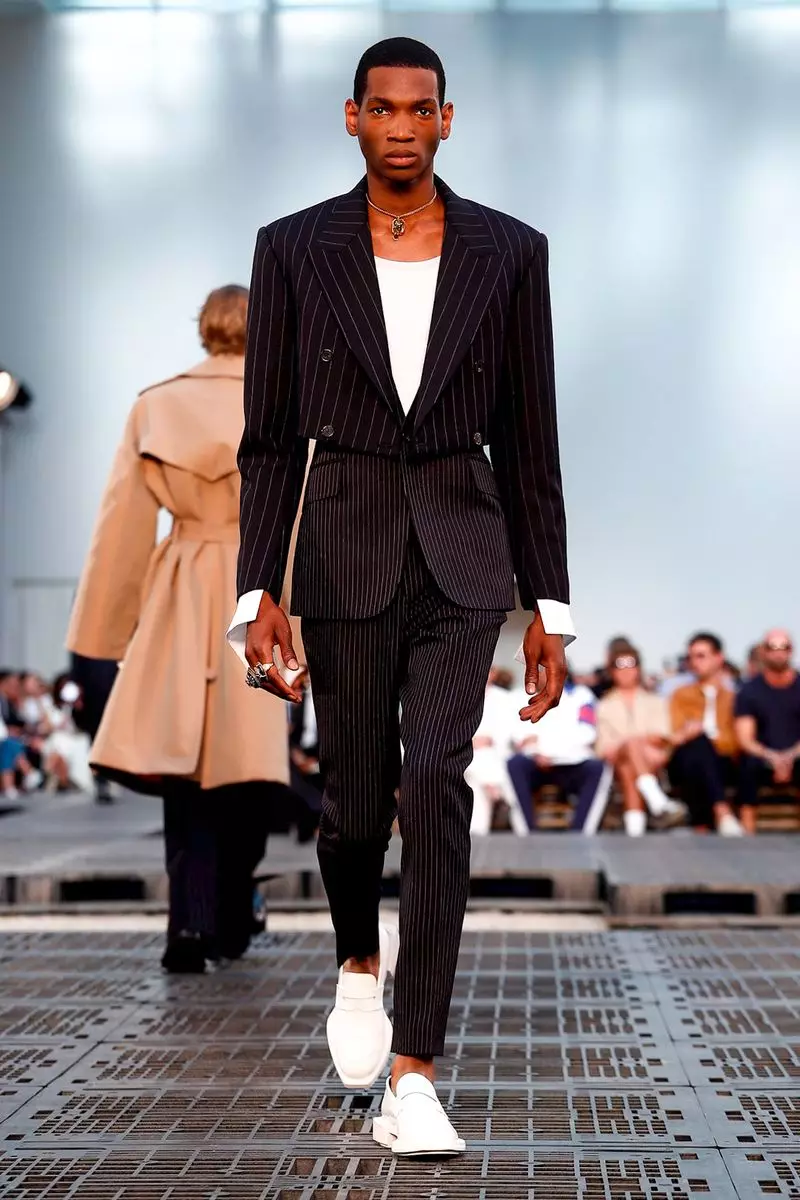 Alexander McQueen Menswear eNtwasahlobo kweHlobo lowama-2019 eParis3