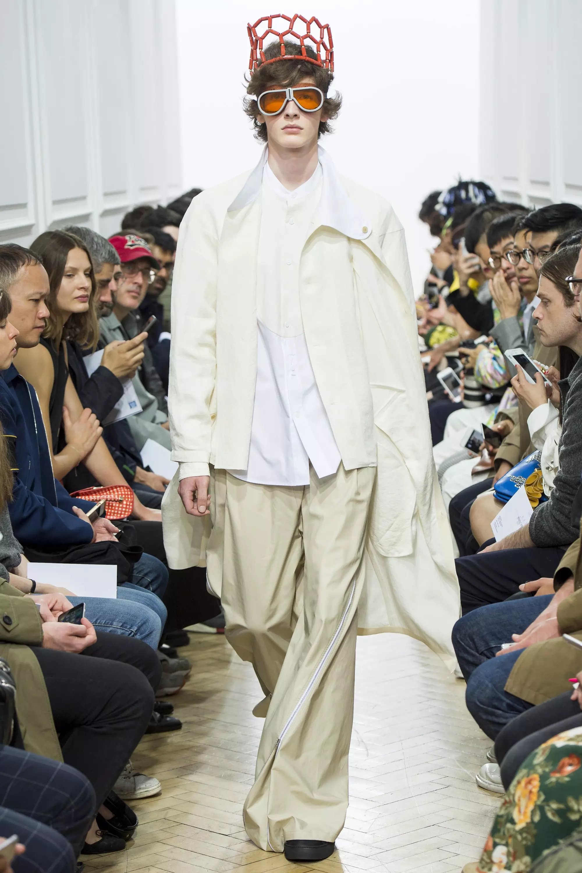 J.W. ANDERSON MENSWEAR SPRING SUMMER 2017 ទីក្រុងឡុងដ៍ (21)