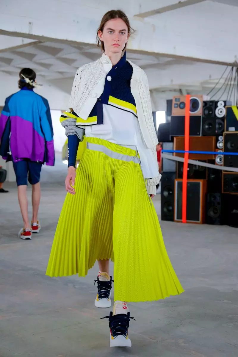 Sacai Menswear 2019 tavaszi nyár Párizs30