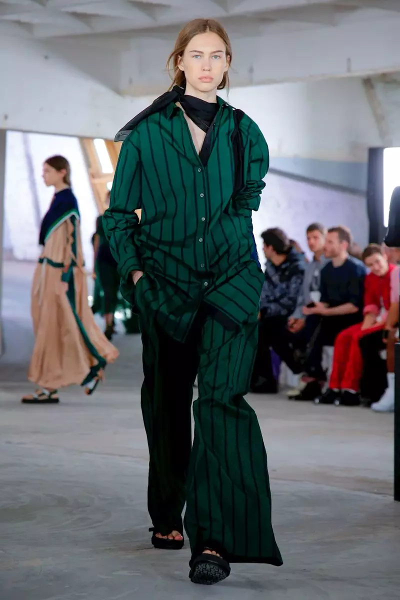 Sacai Menswear Orisun omi Ooru 2019 Paris54