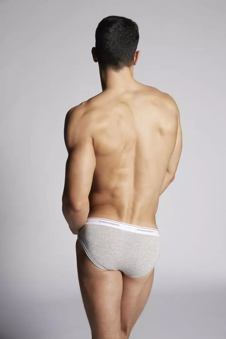 Trevor Signorino pruvas, ke estas la plej varma TOP MODELO por DSQUARED2 Underwear Collection 91125_6