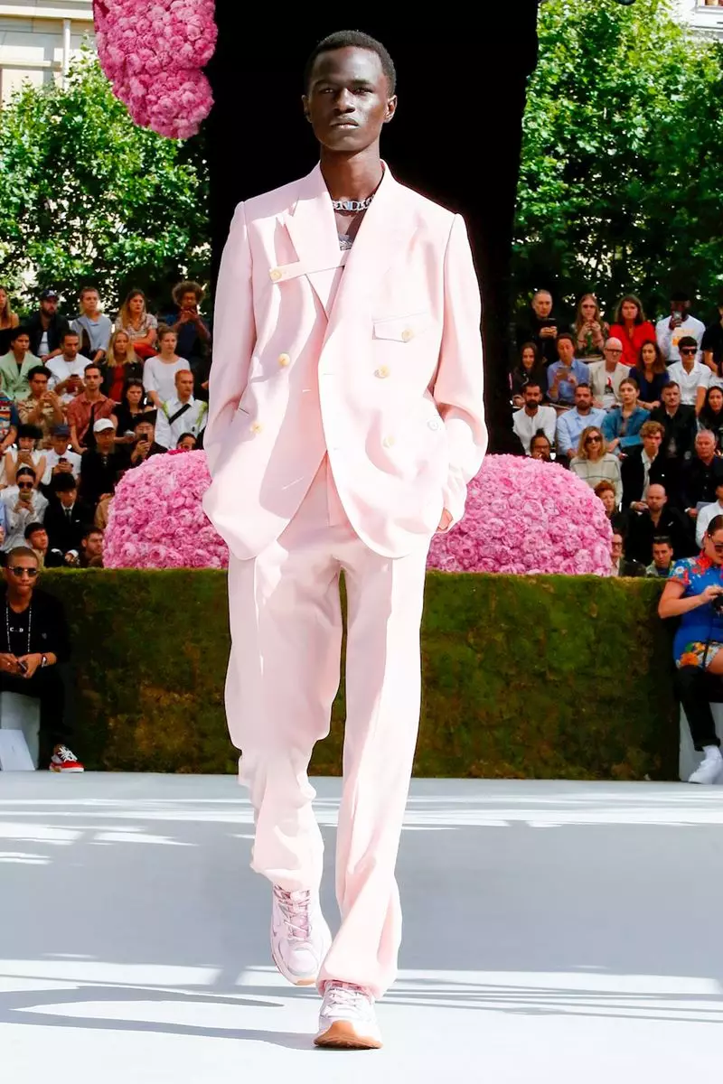 Dior Homme בגדי גברים אביב קיץ 2019 פריז15