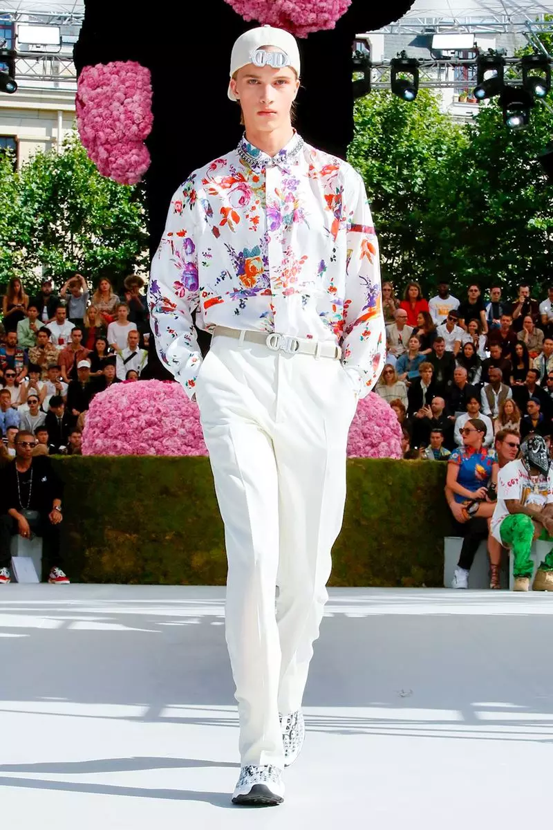 Dior Homme בגדי גברים אביב קיץ 2019 פריז34