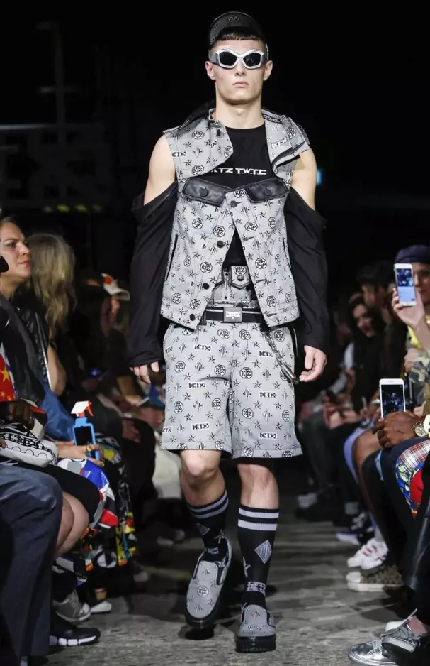 KTZ MENSWEAR SPRING SUMMER 2017 ລອນດອນ (11)