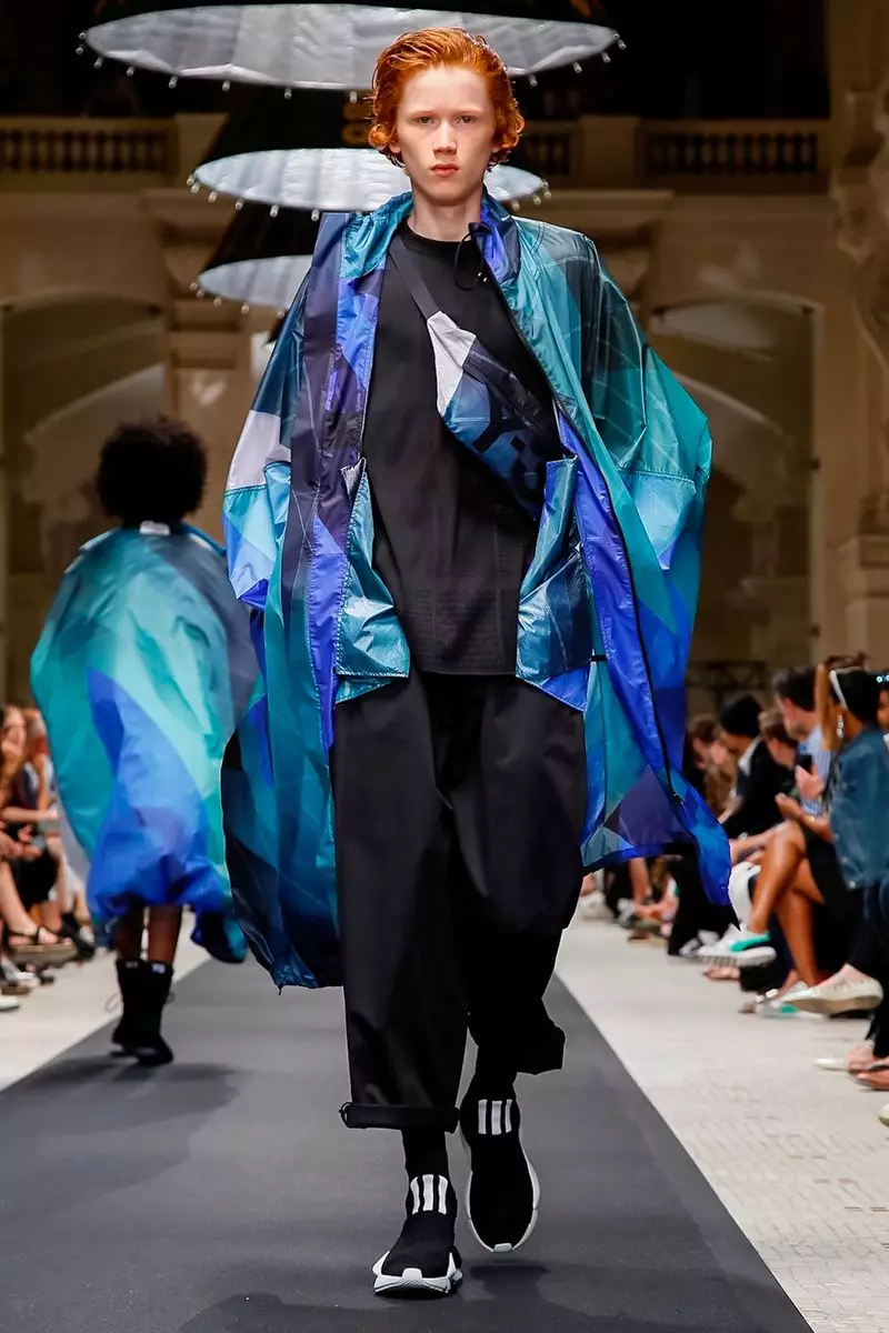 Y-3 남성복 봄 여름 2019 Paris20