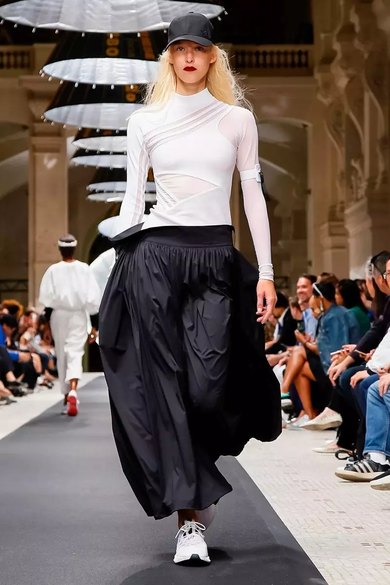 Y-3 남성복 봄 여름 2019 Paris53