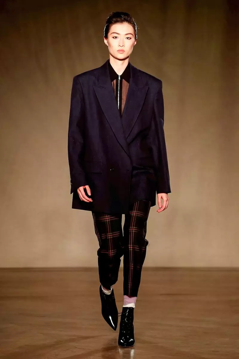 Paul Smith Menswear Caij Nplooj Ntoos Hlav 2019 Paris47