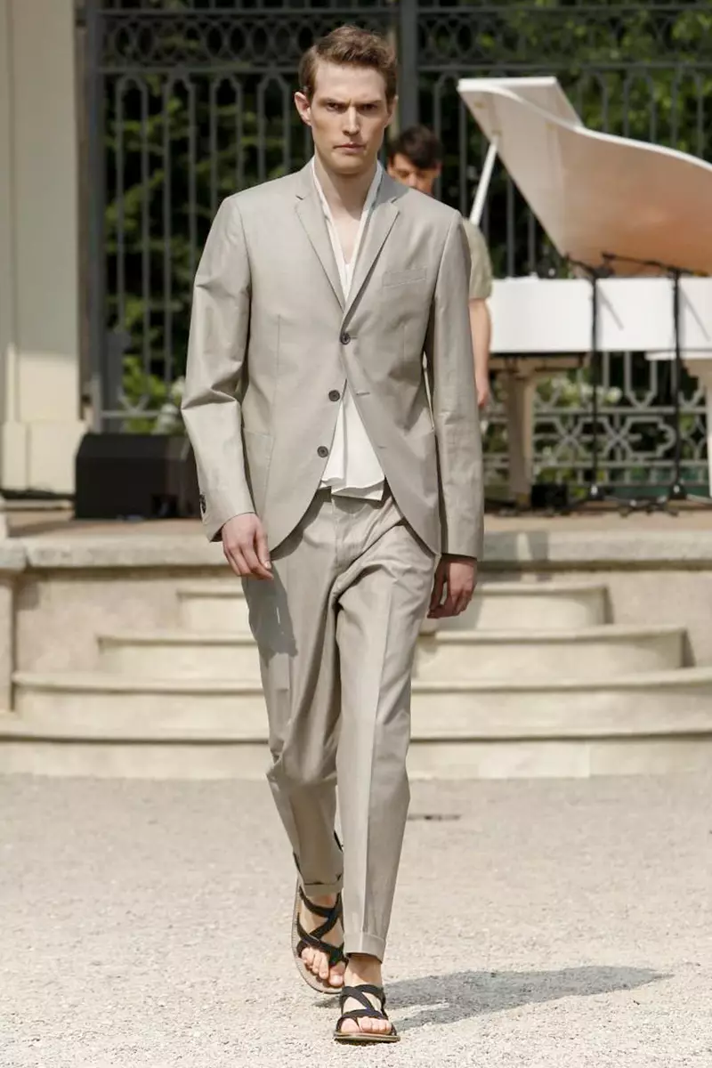 Corneliani, Menswear, Spring Summer, 2015, Fashion Show នៅ Milan