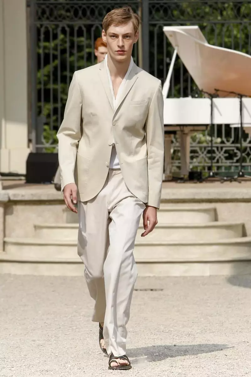 Corneliani, roba masculina, primavera estiu, 2015, desfilada de moda a Milà