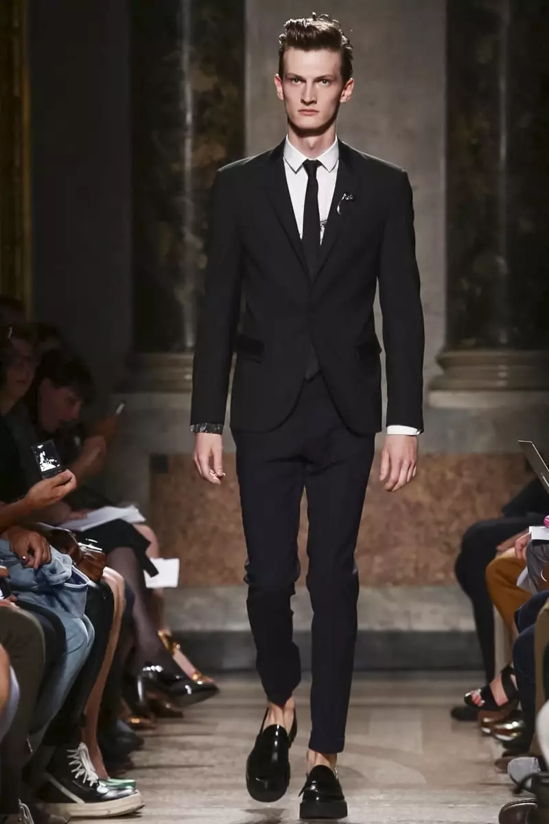 Milan ရှိ Les Hommes Menswear Collection Spring Summer 2015