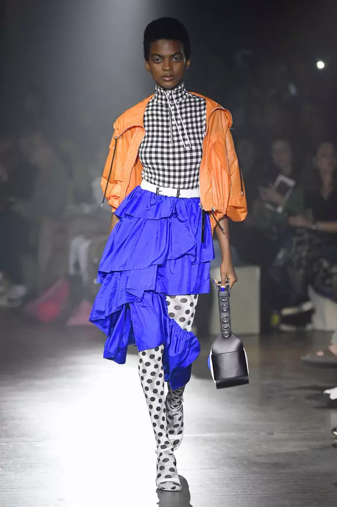 Mmiri Kenzo 2019