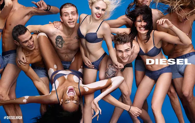 Resounding sirineu jelas pikeun toleransi, sarua jeung cinta saratna, Diesel ngajalankeun kampanye iklan Spring / Summer 2015 na. Diwangun ku sutradara kreatif Nicola Formichetti sareng digayakeun ku Anna Trevelyan, kampanye bakal dijalankeun nganggo hashtag #DieselHigh kusabab implikasi anu provokatif sareng optimis — ngadesek pikeun hirup dina waktos ayeuna sareng nikmati perjalanan.