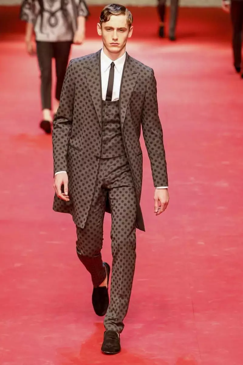 Dolce & Gabbana Musim Semi/Musim Panas 2015 Milan 9411_57