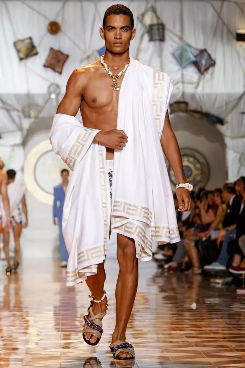 Versace, Pakaian Pria, Musim Semi Musim Panas, 2015, Peragaan Busana di Milan