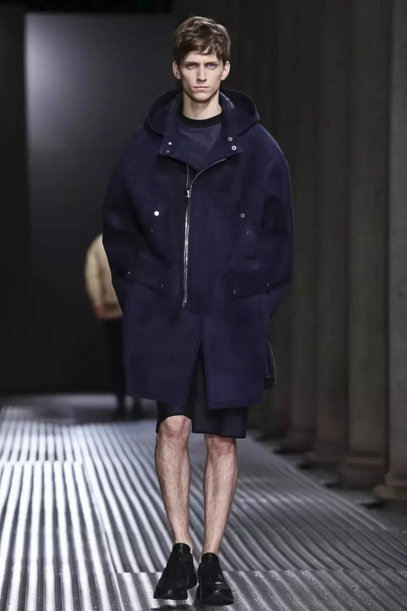 Neil Barrett Menswear Icyegeranyo Cyimpeshyi 2015 muri Milan