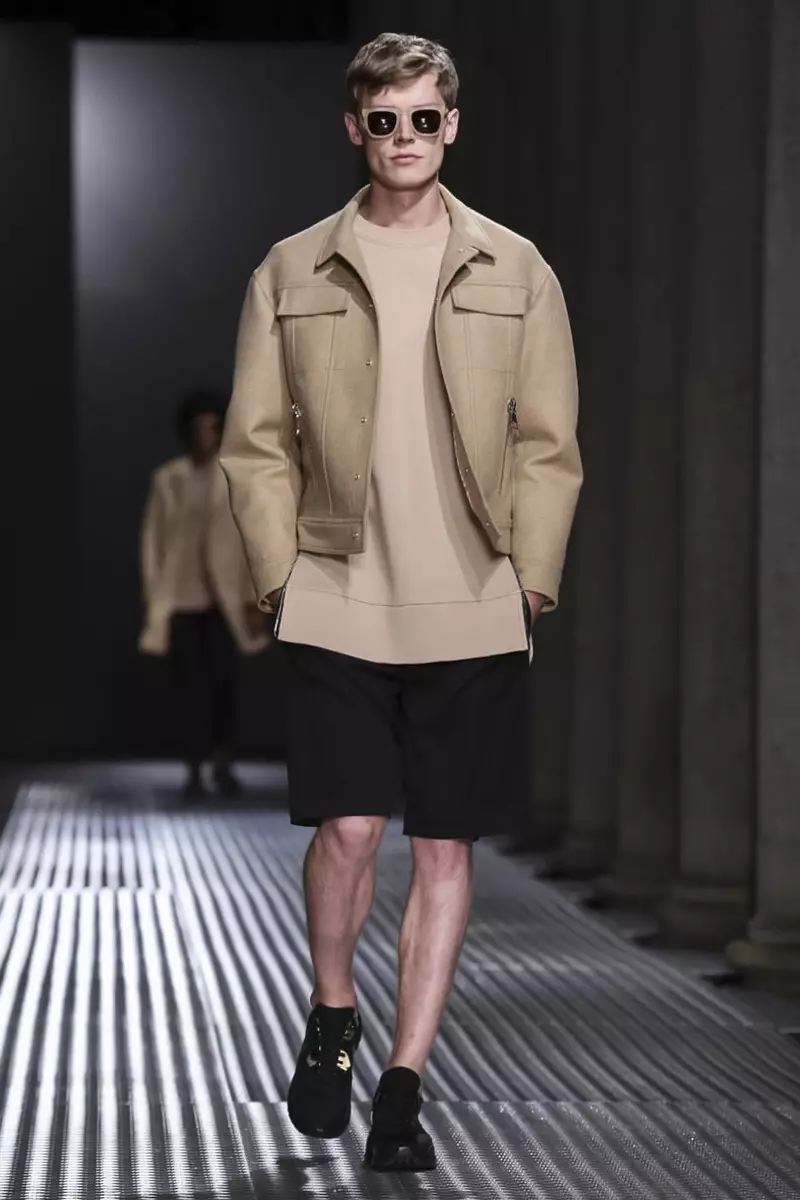 Neil Barrett Menswear Collection Spring Summer 2015 ในมิลาน