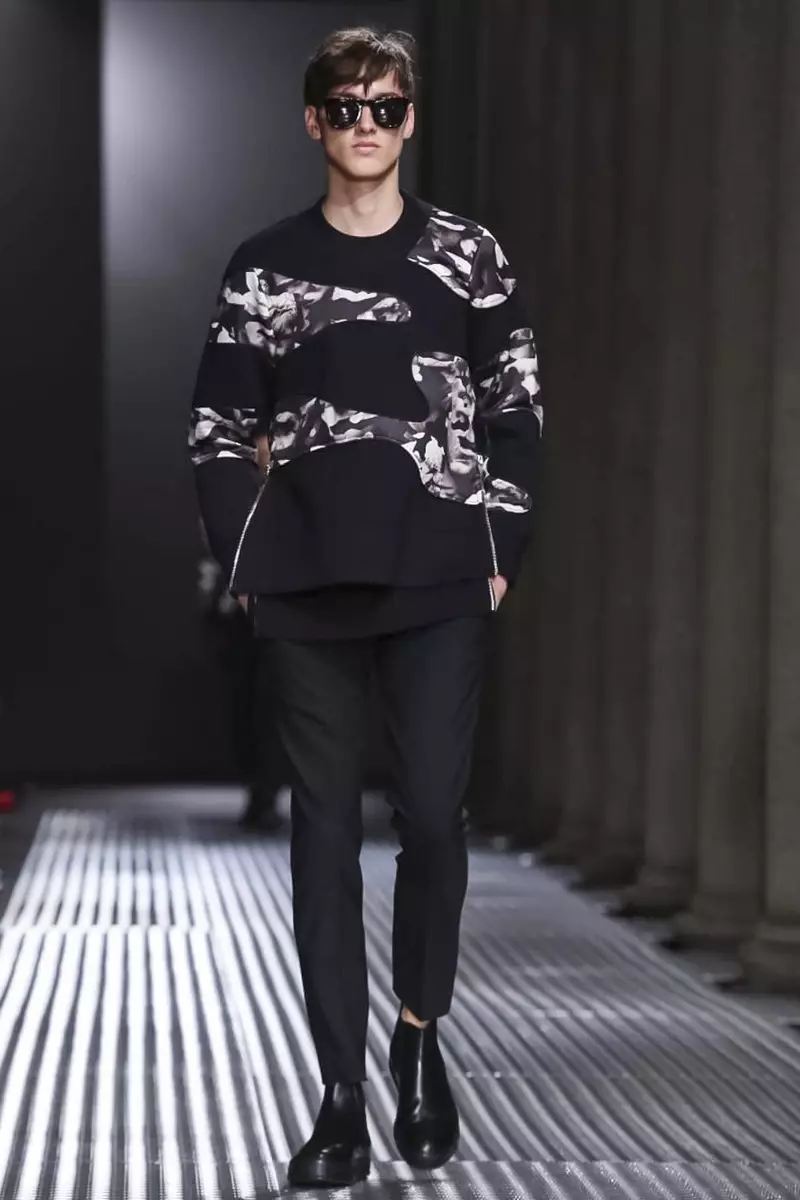 Neil Barrett Menswear Collection Rebbiegħa Sajf 2015 f'Milan